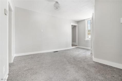 452 E Summit Street Alliance OH 44601