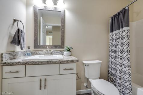 3283 Acuminata Drive West Salem OH 44287