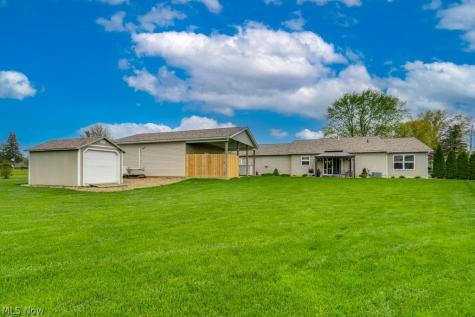 3283 Acuminata Drive West Salem OH 44287