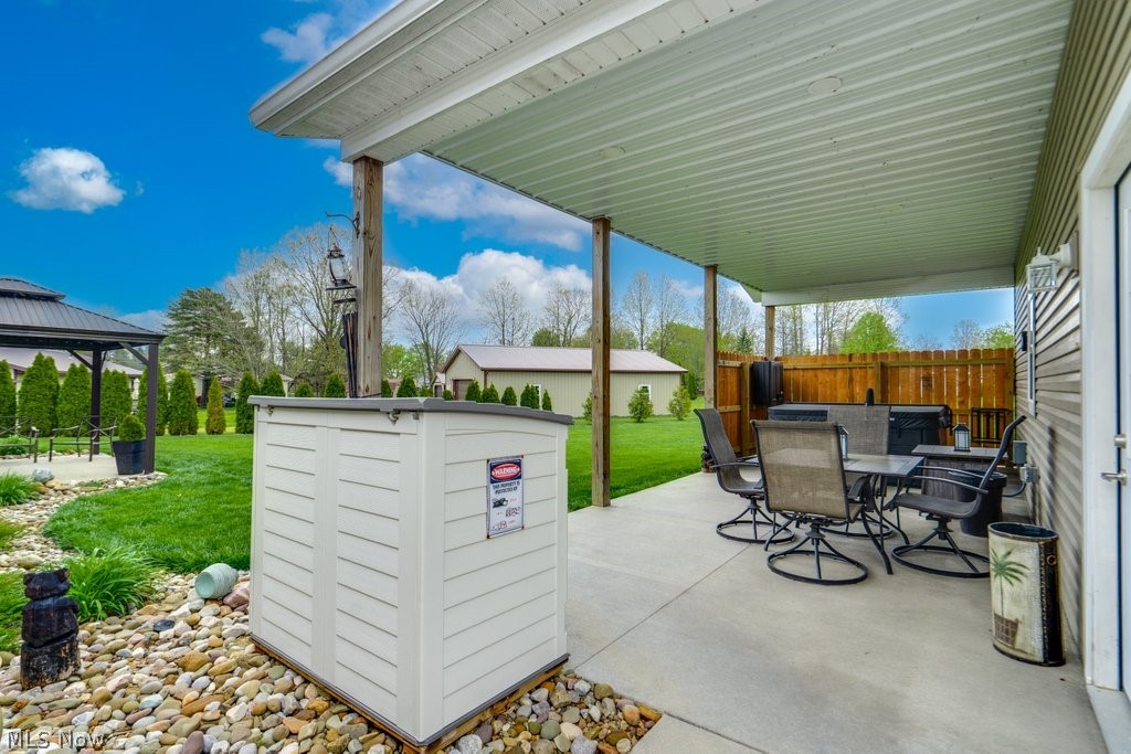 3283 Acuminata Drive West Salem OH 44287