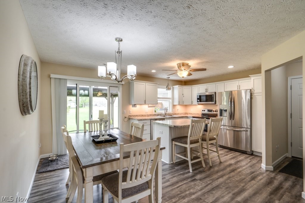 3283 Acuminata Drive West Salem OH 44287
