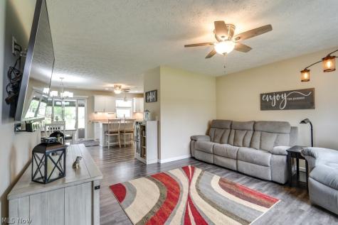 3283 Acuminata Drive West Salem OH 44287