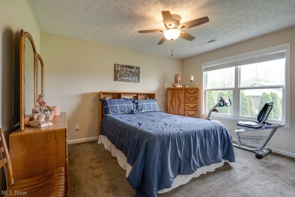 3283 Acuminata Drive West Salem OH 44287