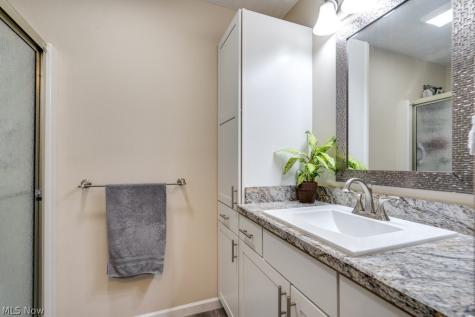 3283 Acuminata Drive West Salem OH 44287