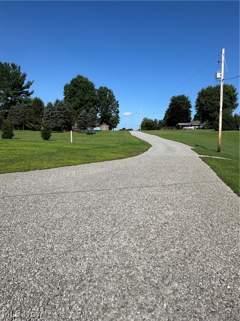 13542 Old Fredericktown Road East Liverpool OH 43920
