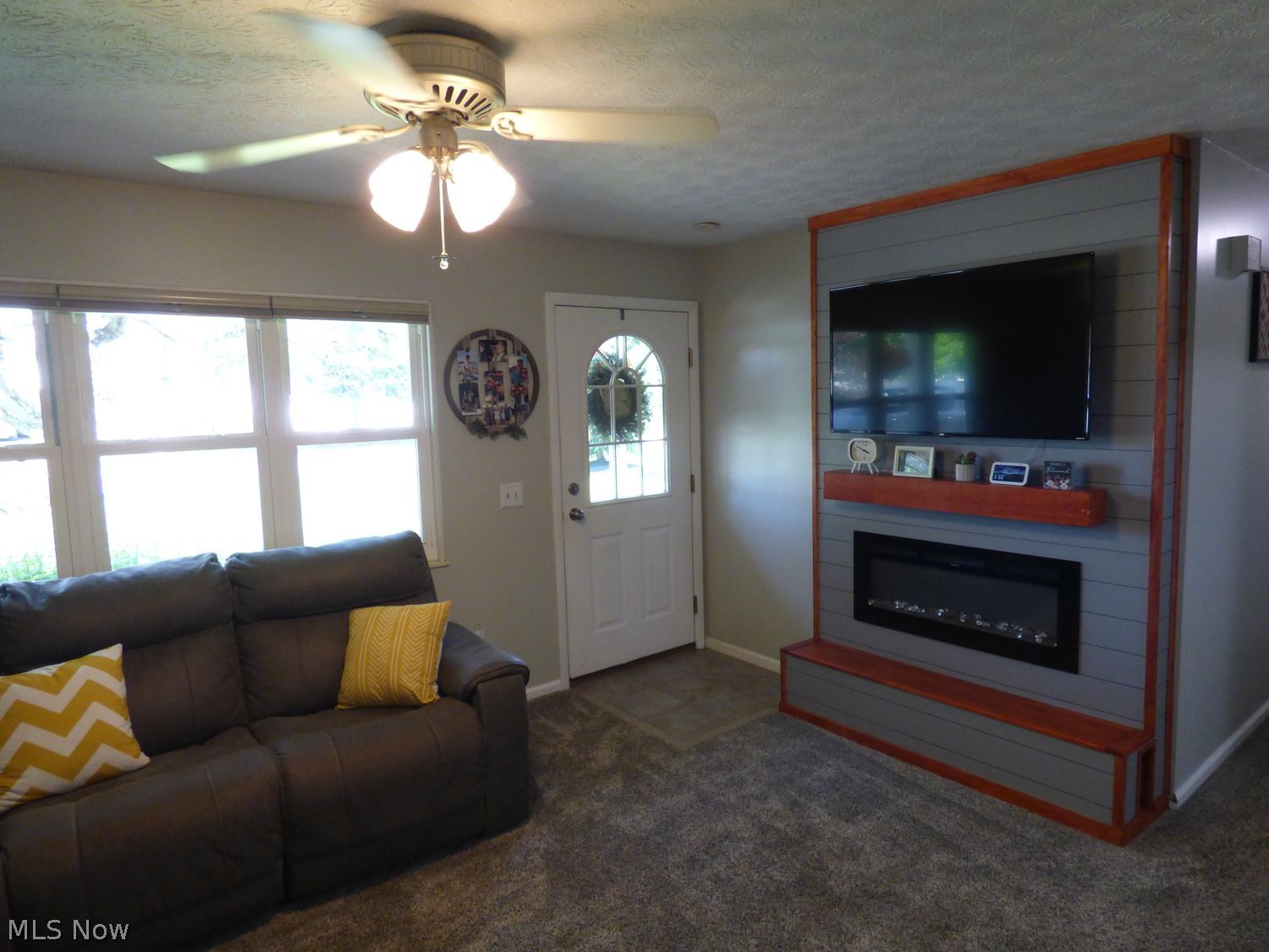 373 Hatton Andover OH 44003