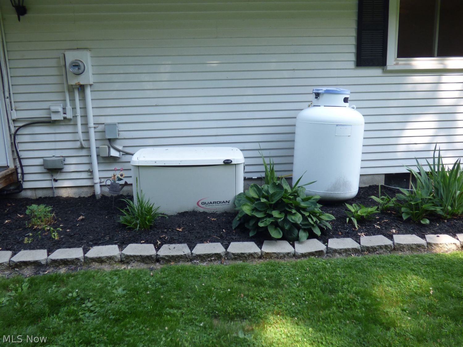 373 Hatton Andover OH 44003