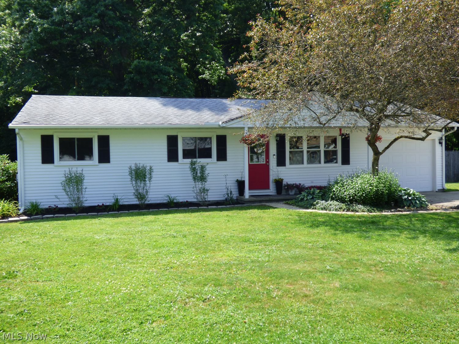 373 Hatton Andover OH 44003