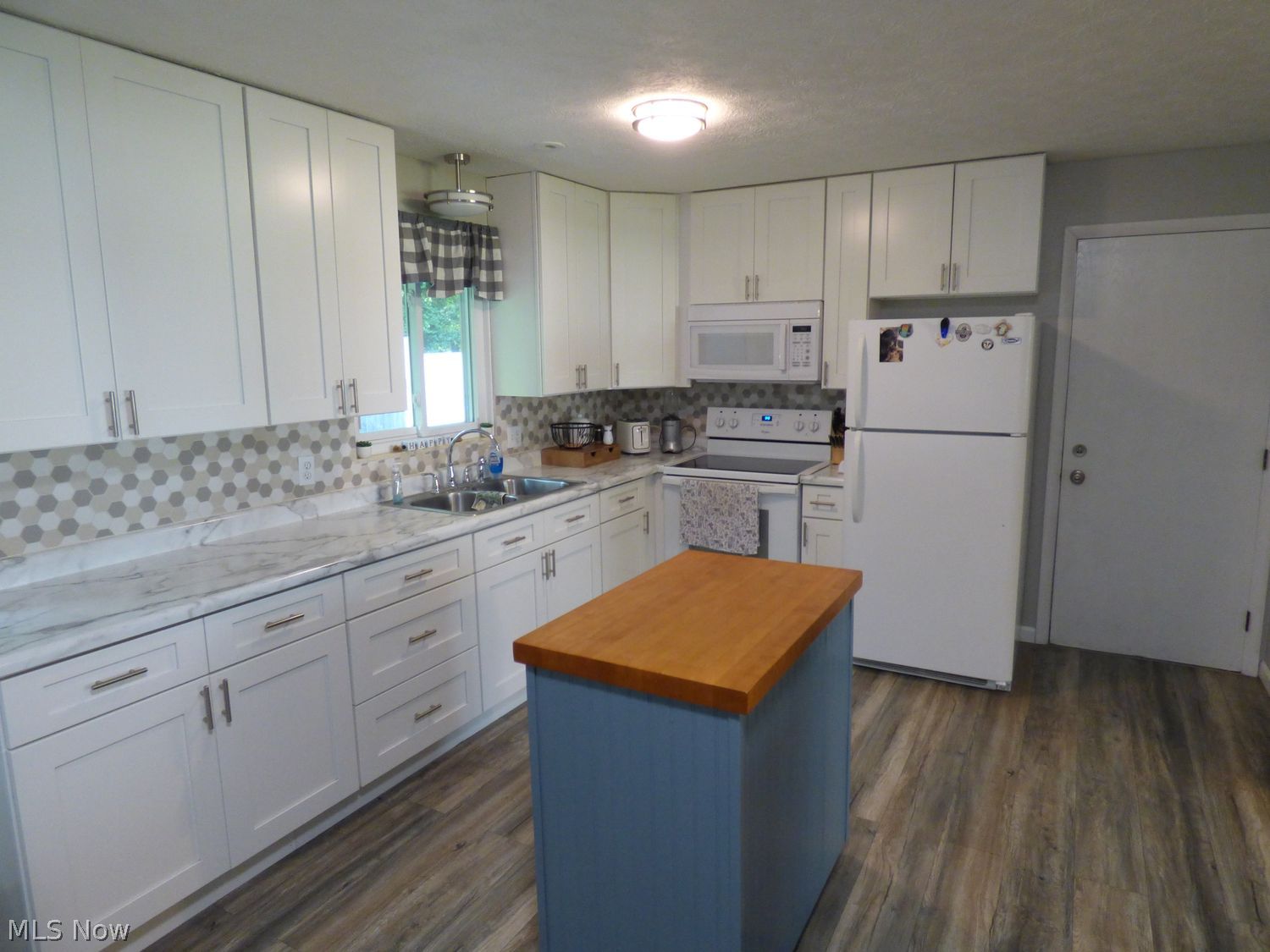 373 Hatton Andover OH 44003