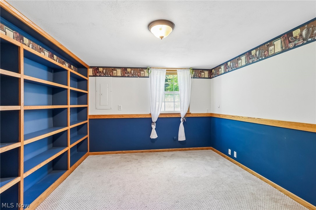 1638 S Cleveland Massillon Road Copley OH 44321