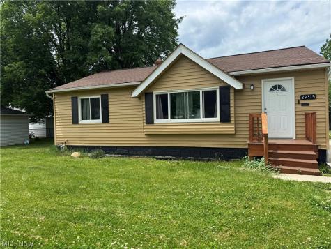 29315 Fairway Boulevard Willowick OH 44095