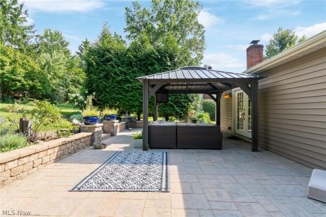 71 Parmelee Drive Hudson OH 44236