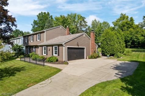 71 Parmelee Drive Hudson OH 44236