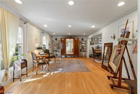71 Parmelee Drive Hudson OH 44236