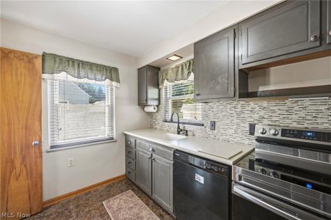 3756 Walter Road North Olmsted OH 44070