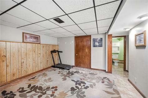 3756 Walter Road North Olmsted OH 44070