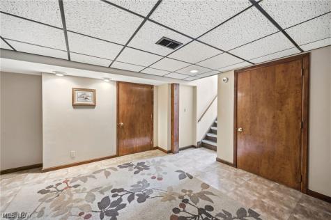 3756 Walter Road North Olmsted OH 44070