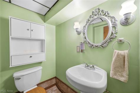 3756 Walter Road North Olmsted OH 44070