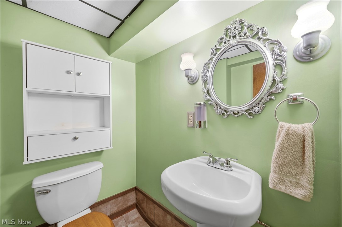 3756 Walter Road North Olmsted OH 44070