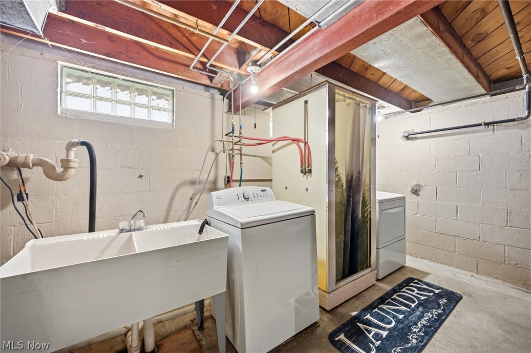 3756 Walter Road North Olmsted OH 44070