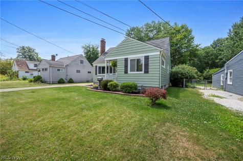 3756 Walter Road North Olmsted OH 44070