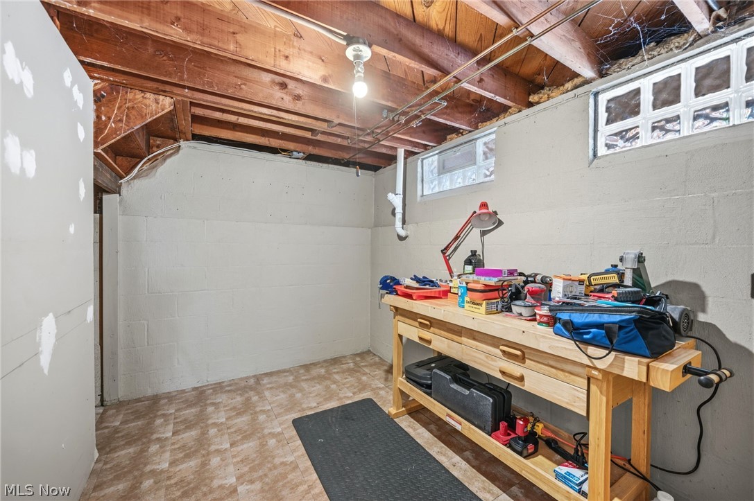 3756 Walter Road North Olmsted OH 44070