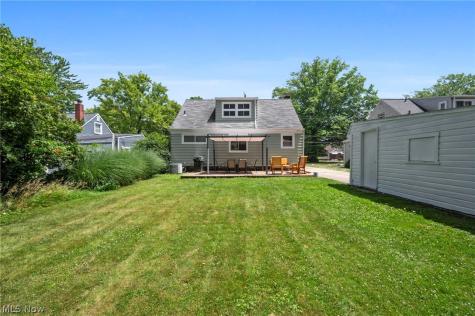 3756 Walter Road North Olmsted OH 44070