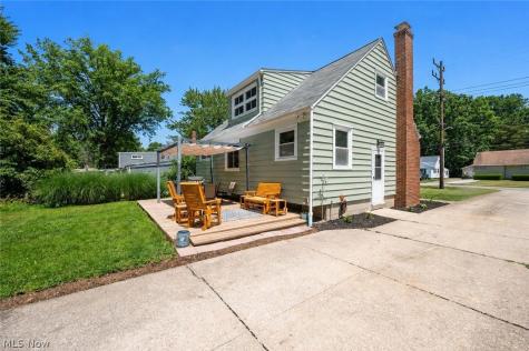 3756 Walter Road North Olmsted OH 44070