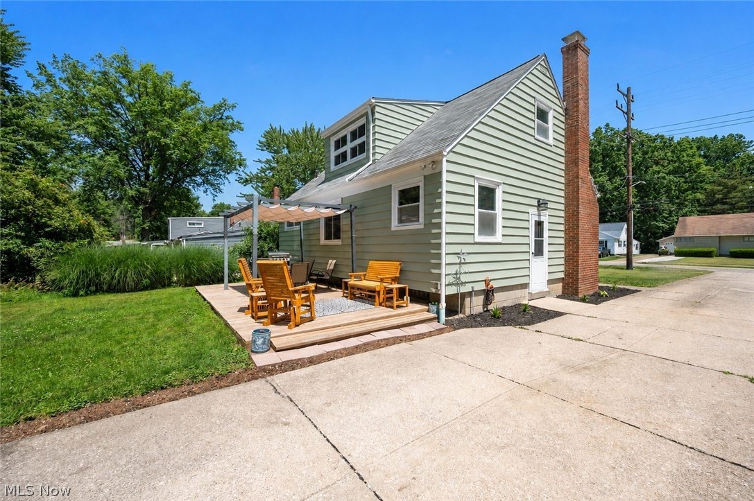 3756 Walter Road North Olmsted OH 44070