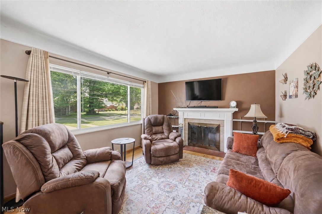 3756 Walter Road North Olmsted OH 44070
