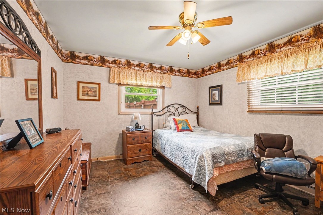 693 Woodbrook Road Cuyahoga Falls OH 44223