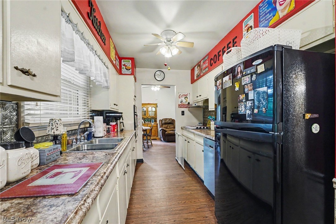 693 Woodbrook Road Cuyahoga Falls OH 44223