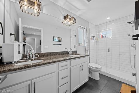 1434 W 48 Street Cleveland OH 44102