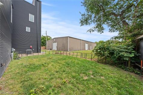 1434 W 48 Street Cleveland OH 44102