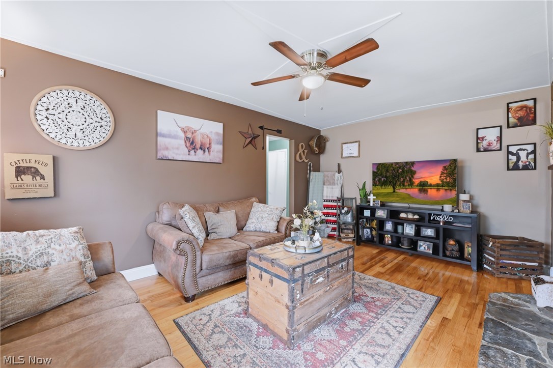699 Saul Drive Hubbard OH 44425