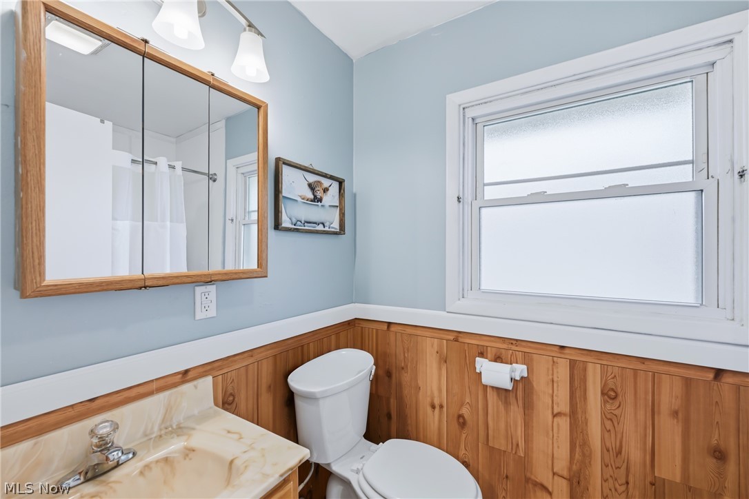 699 Saul Drive Hubbard OH 44425