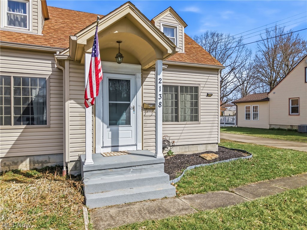 2138 Hermosa Drive Youngstown OH 44511