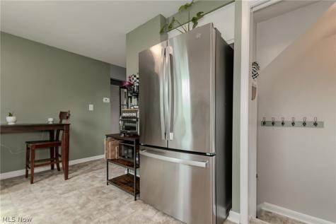29248 Oakdale Road Willowick OH 44095