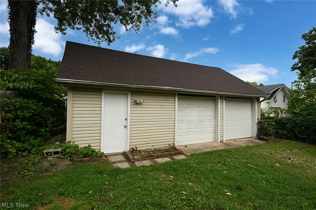 503 Rothrock Avenue Akron OH 44314