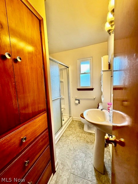 2846 Catalpa Street SE Warren OH 44483