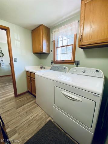 869 Moss Canyon Drive Amherst OH 44001