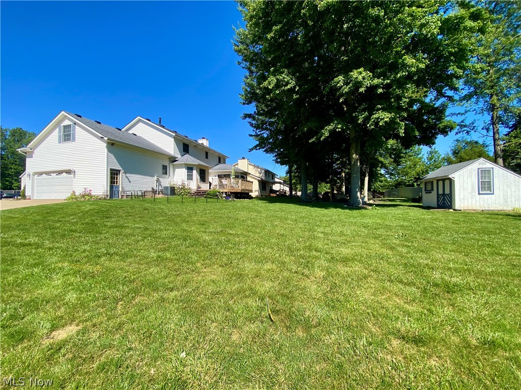 869 Moss Canyon Drive Amherst OH 44001