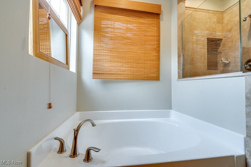 2286 Bent Branch Court Akron OH 44333