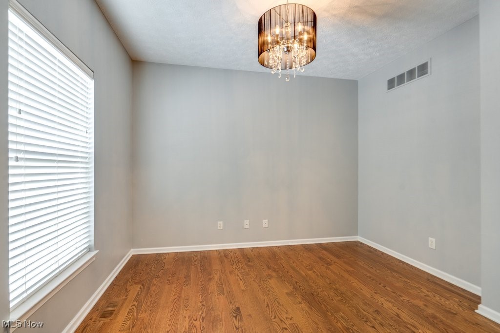 2286 Bent Branch Court Akron OH 44333