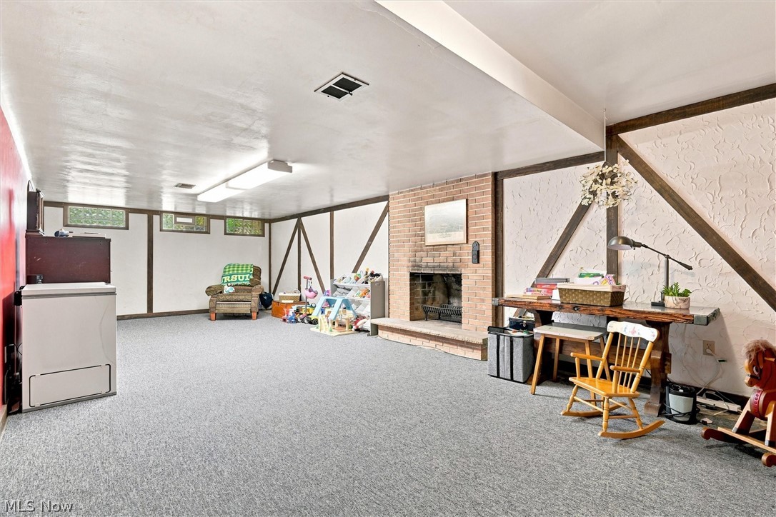 1451 Doncaster Drive Youngstown OH 44511
