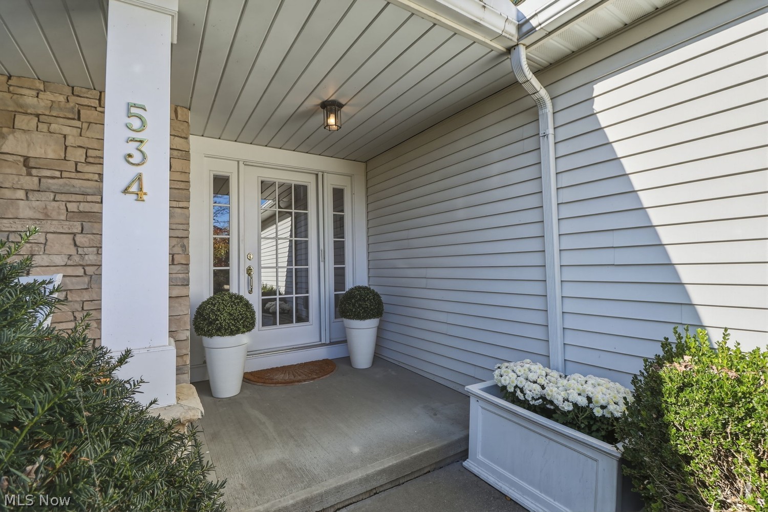 534 Brennans Court Avon Lake OH 44012