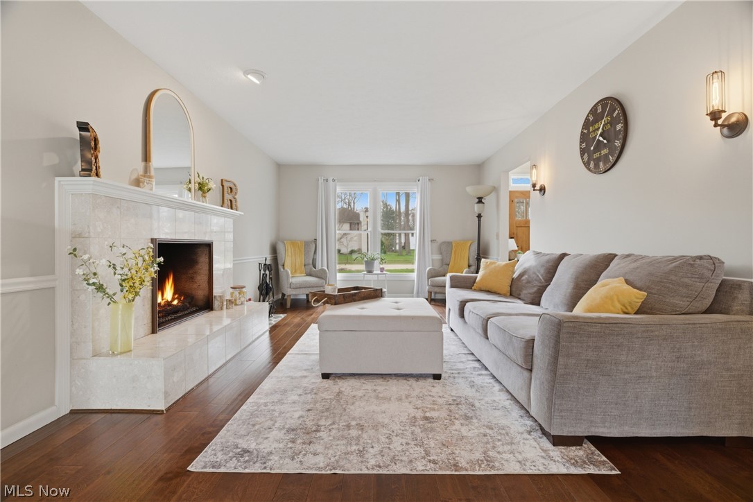 598 Chancellor Circle Avon Lake OH 44012