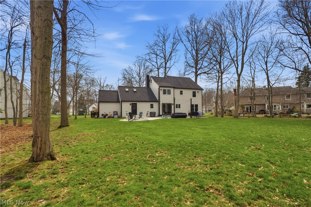 598 Chancellor Circle Avon Lake OH 44012