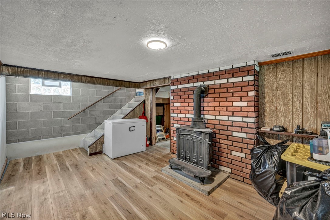 38358 Poplar Drive Willoughby OH 44094