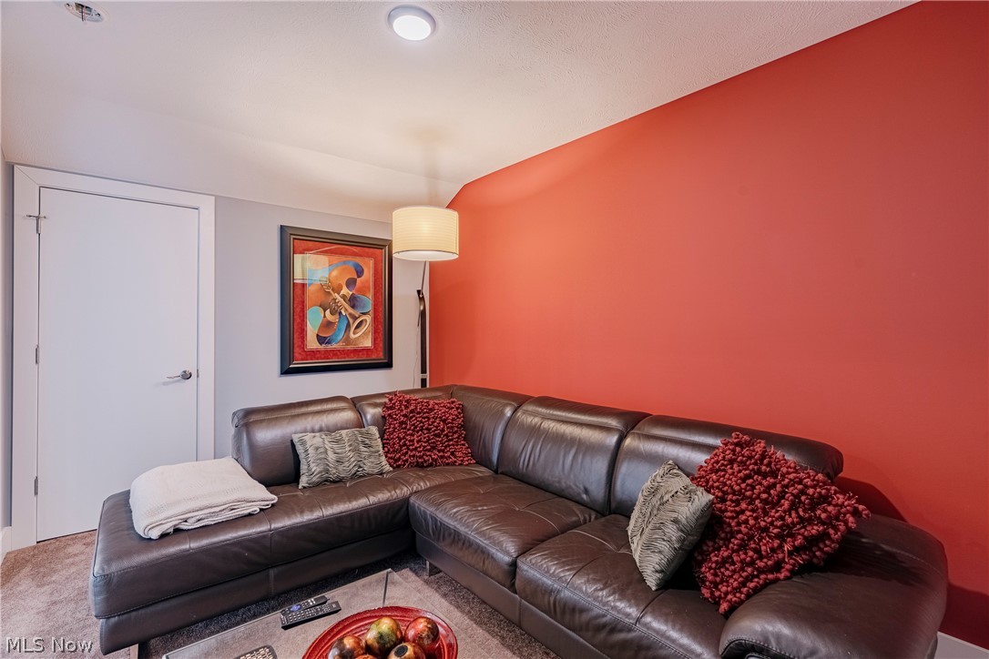 455 Dornoch Lane Highland Heights OH 44143